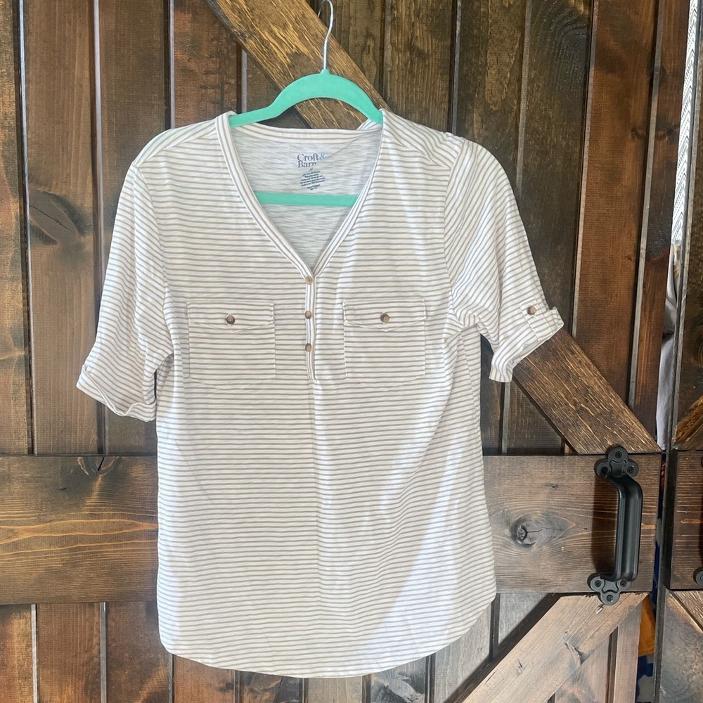 Croft & Barrow Cream and White Striped Top